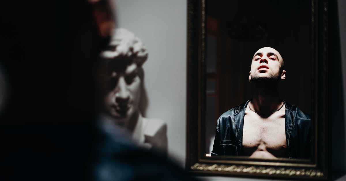 découvrez le voyage fascinant de l'auto-découverte, un processus transformateur qui vous permet de mieux comprendre votre identité, vos passions et vos aspirations. embarquez pour une exploration intime et libératrice qui vous guidera vers une vie plus authentique et épanouissante.