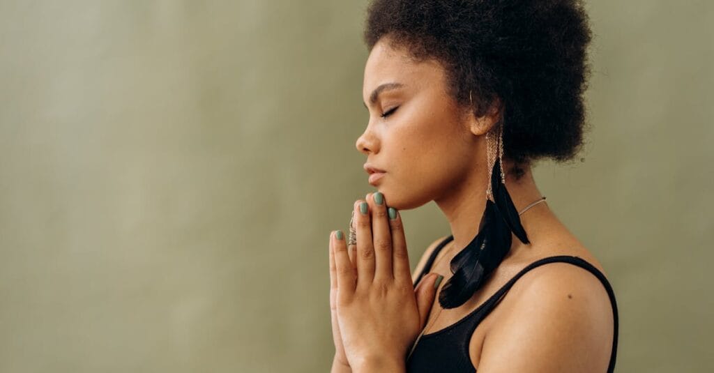 découvrez l'importance de la respiration pour votre bien-être et votre santé. apprenez des techniques de respiration pour réduire le stress, améliorer votre concentration et favoriser la relaxation. explorez comment une respiration consciente peut transformer votre vie quotidienne.