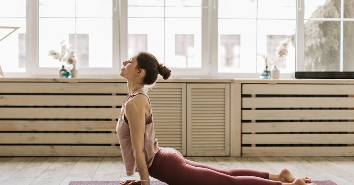 découvrez les erreurs courantes en hatha yoga et apprenez comment les éviter pour améliorer votre pratique. ce guide vous aidera à adopter les bonnes postures, à mieux respirer et à profiter pleinement des bienfaits du yoga.