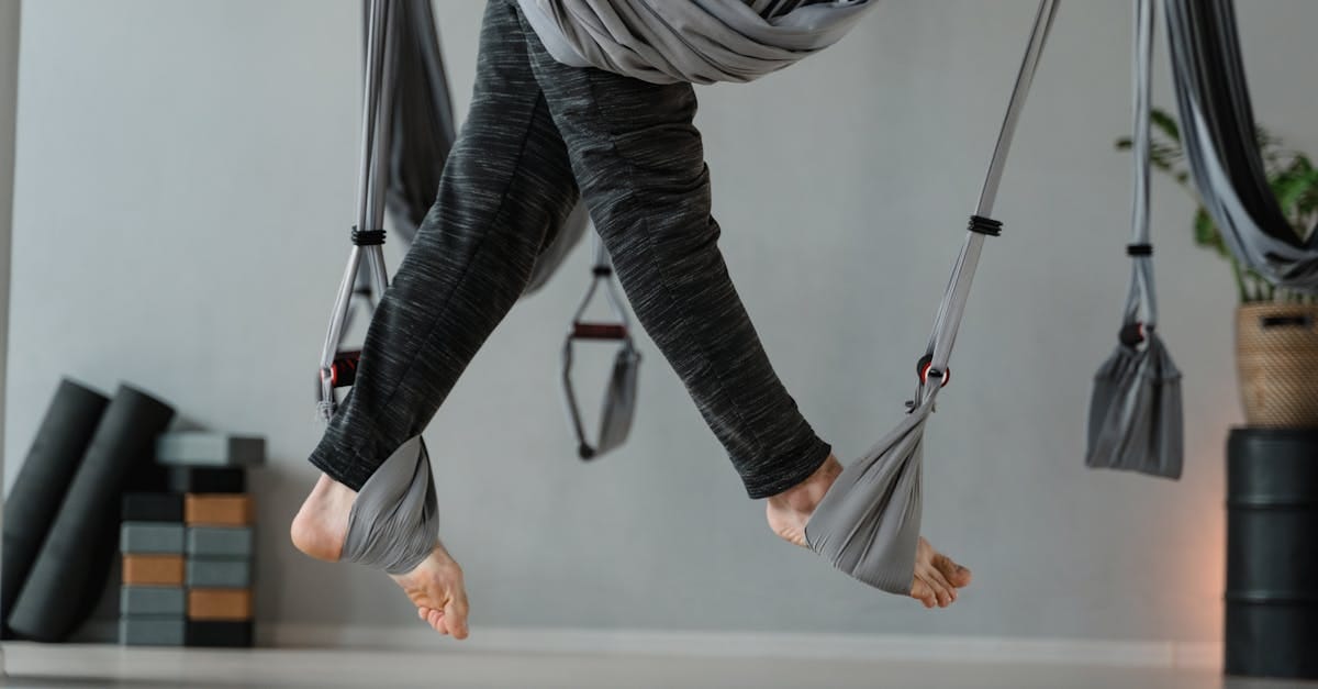 découvrez le yoga restauratif, une pratique douce qui favorise la relaxation profonde et la guérison. idéal pour réduire le stress, améliorer la flexibilité et revitaliser le corps et l'esprit. plongez dans une expérience de bien-être unique.