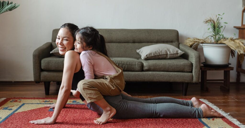 découvrez le yin yoga, une pratique douce et méditative qui favorise la relaxation profonde et l'étirement des tissus conjonctifs. idéal pour apaiser le stress et améliorer la flexibilité, le yin yoga vous invite à explorer votre intérieur tout en harmonisant votre corps et votre esprit.