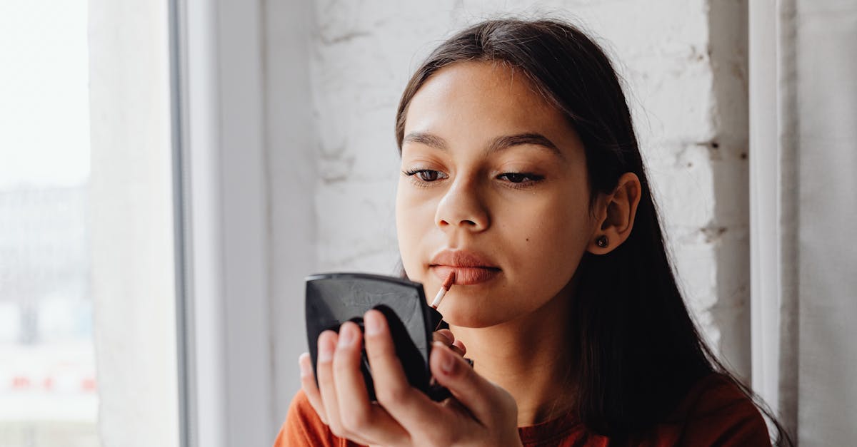 découvrez l'importance de la self-connection pour un épanouissement personnel optimal. apprenez à développer une relation authentique avec vous-même, à travers des réflexions et des pratiques qui renforcent la confiance en soi et le bien-être intérieur.